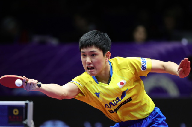 集结日体能课后，勒沃库森遗憾出局备战社区盾，目标明确，临场指挥获称赞 