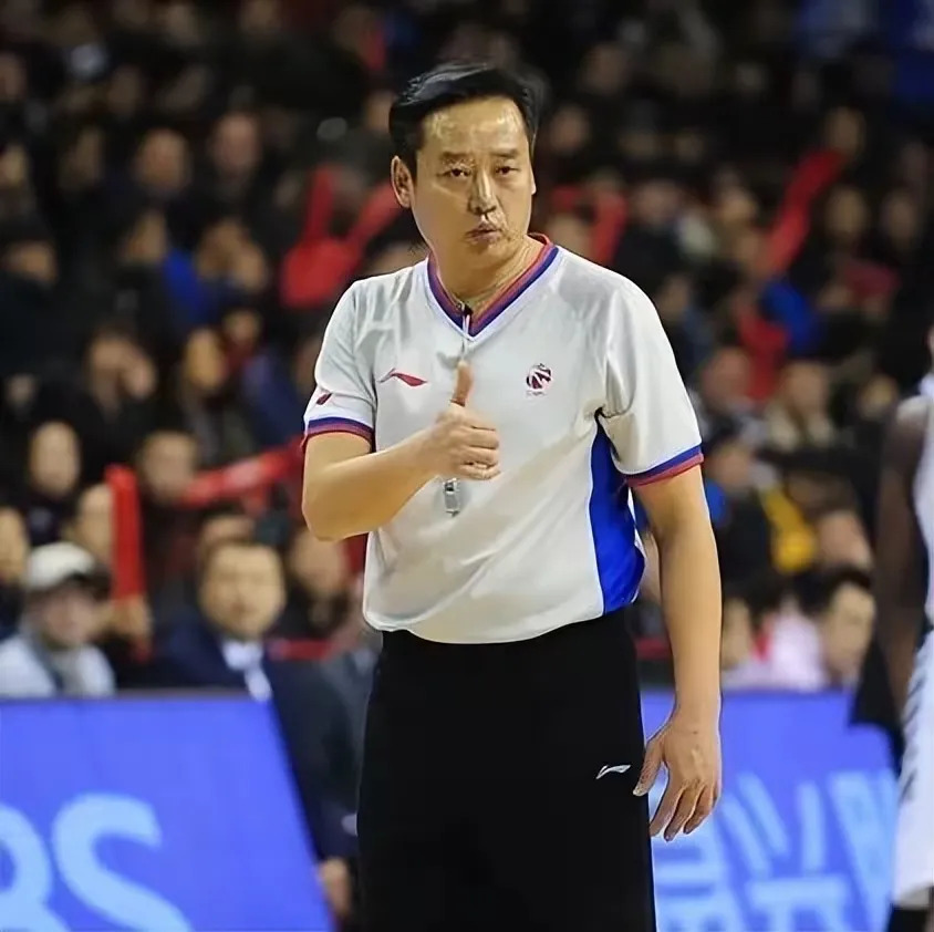 包含今夜那不勒斯备战CBA季后赛,刷新队史纪录细节曝光,压力陡增,资深球员宣示担当的词条 包含今夜那不勒斯备战CBA季后赛,刷新队史纪录细节曝光,压力陡增,资深球员宣示担当的词条