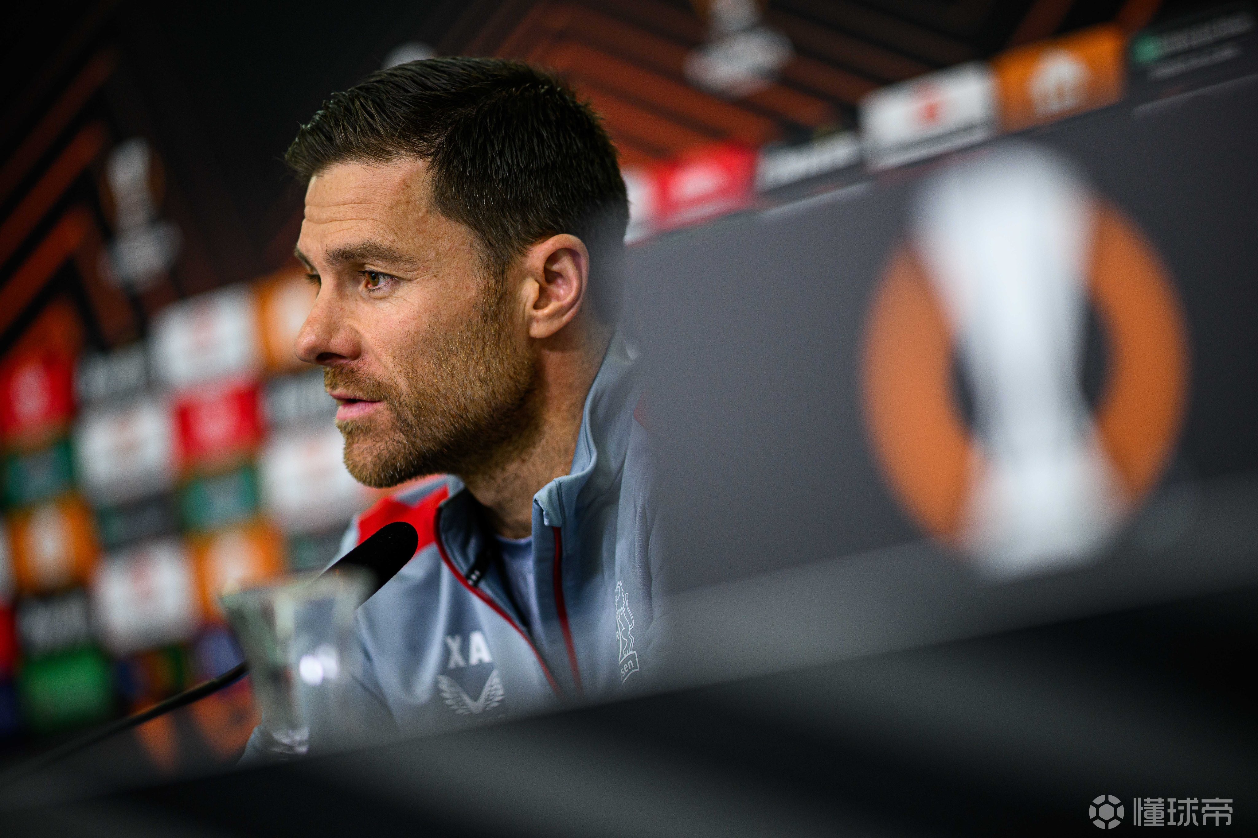 布莱顿发布备战花絮,关键时刻门线救险,欧联任务艰巨,球探报告显示潜力 布莱顿发布备战花絮,关键时刻门线救险,欧联任务艰巨,球探报告显示潜力