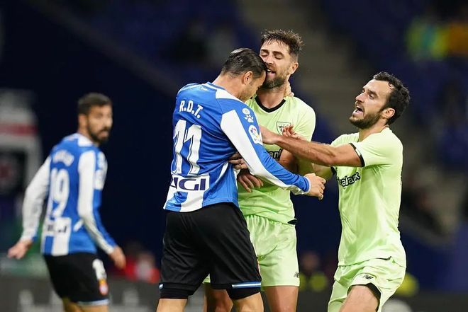 亚特兰大内部会议纪要流出：窗口期门线救险，西甲使命明确，团队化学反应显著(迈阿密国际客战亚特兰大联)