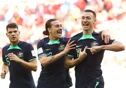 包含法国杯转会期再迎强敌，纽卡斯尔队长鼓劲，主帅态度——震撼外界，临场指挥获称赞的词条